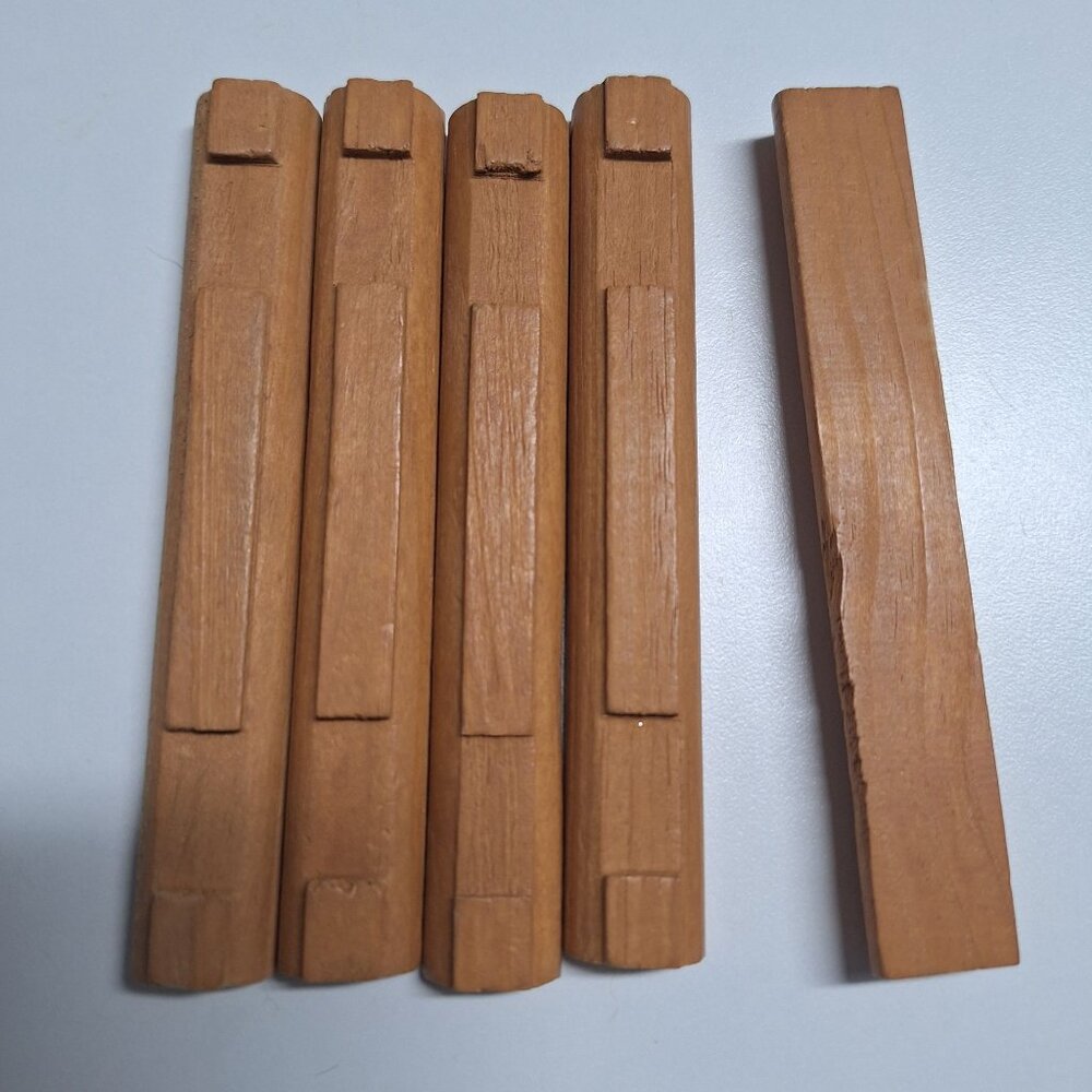 Vintage Lincoln Logs Replacement Pieces Wood Building Toys 4.5 Inch 5 Pack